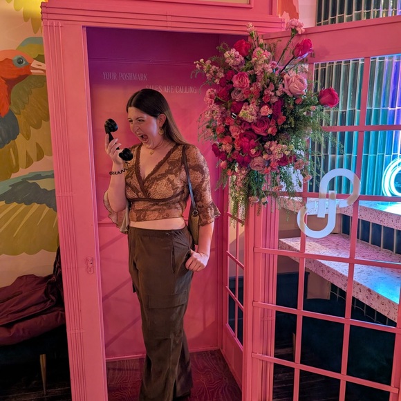 Meet your Posher, Hannah - Picture 8 of 8